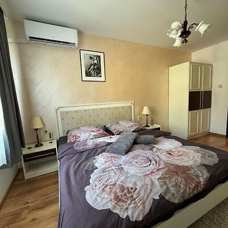 The Master And Margarita Apartment, Майстора И Маргарита, Two Bedroom Apartament Burgas Zewnętrze zdjęcie