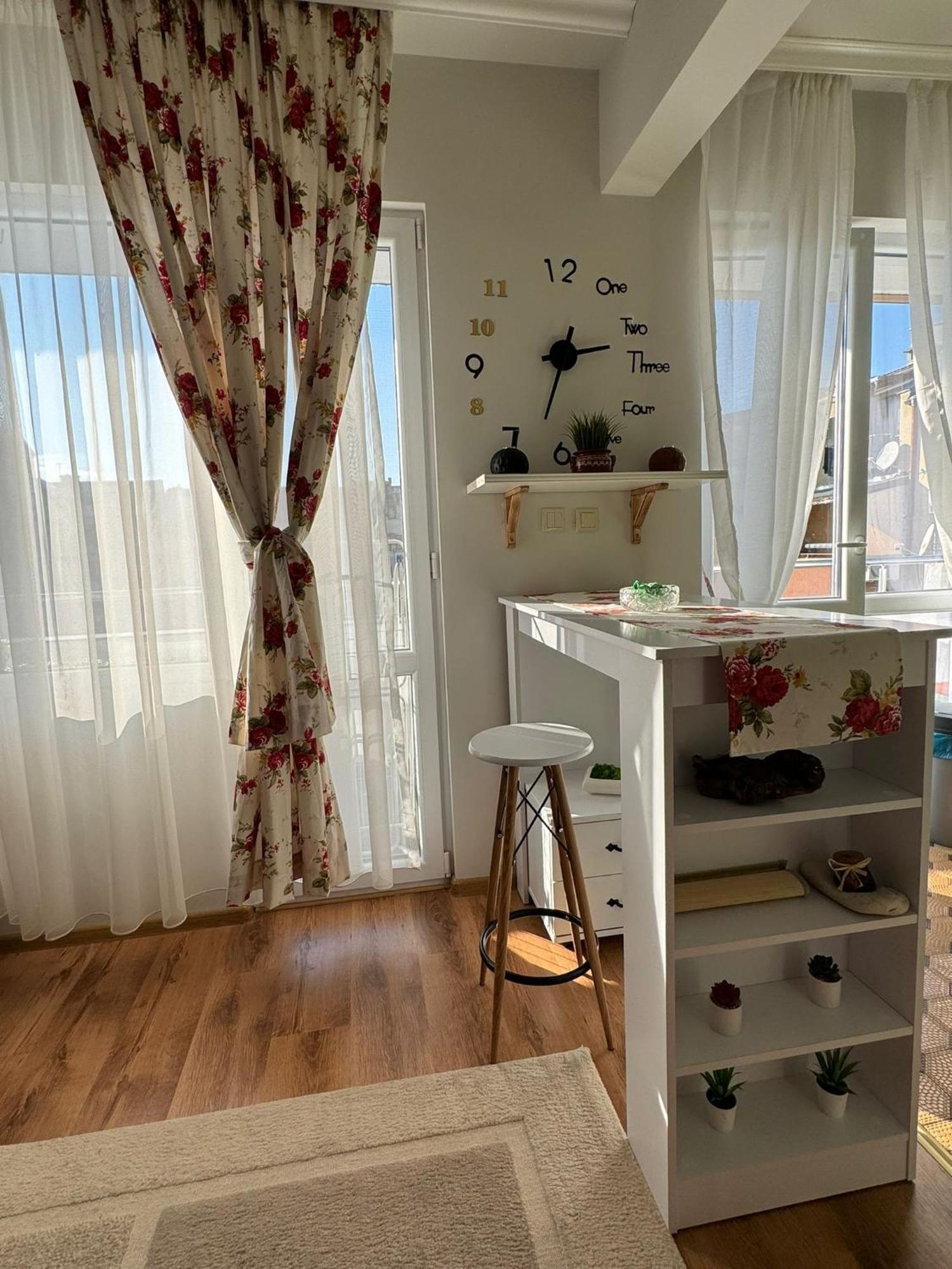 The Master And Margarita Apartment, Майстора И Маргарита, Two Bedroom Apartament Burgas Zewnętrze zdjęcie